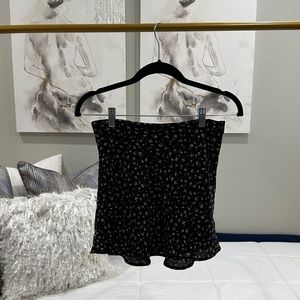 Adorable Floral Black&Pink Mini Skirt !